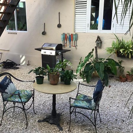 One Bedroom Apt 30 Steps From Prime Beach Generator Parking Included San Juan Ngoại thất bức ảnh